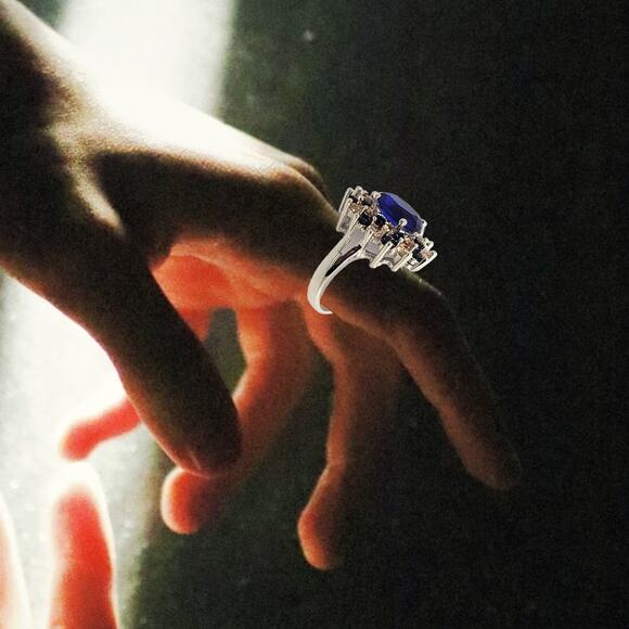 Beautiful Gold and Blue Sapphire Simulant Silver Cocktail Ring Sz 7 - Picture 3 of 5